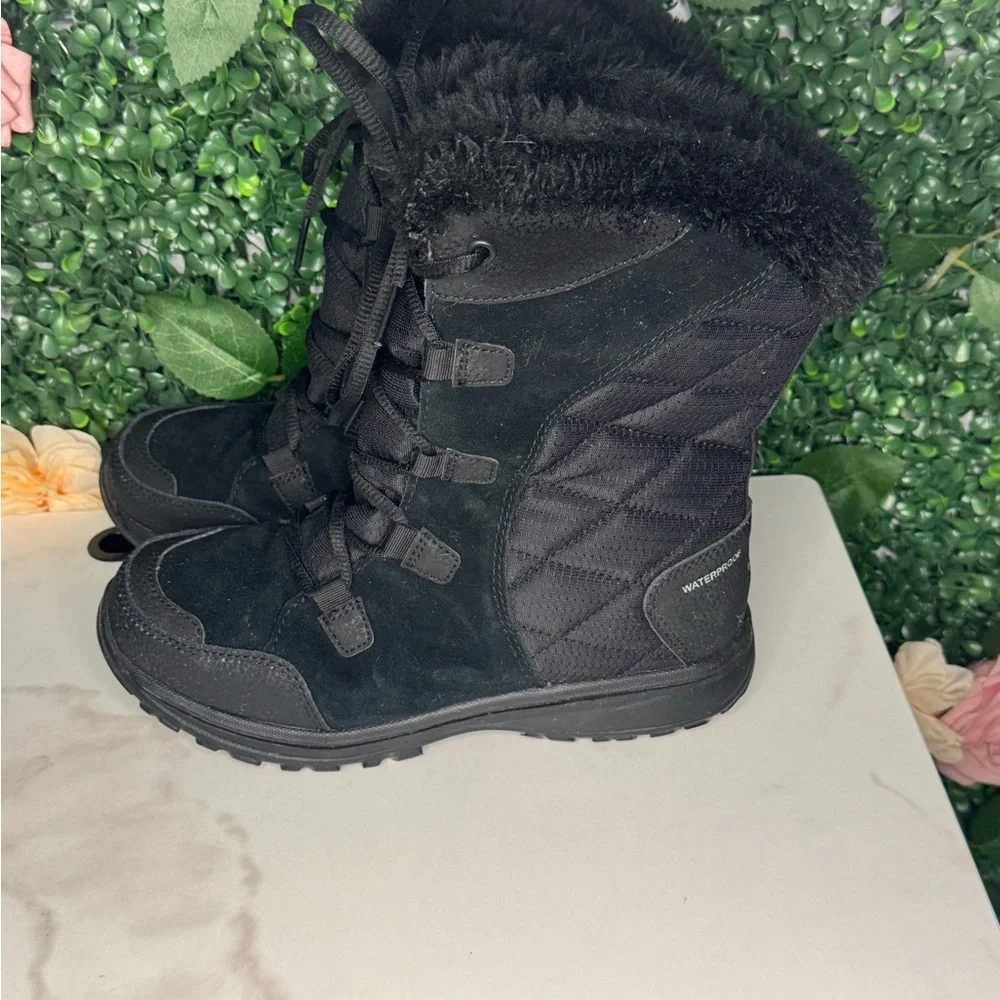 Columbia cozy durable